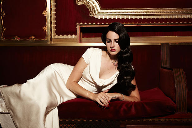 Lana Del Rey lança novo clipe