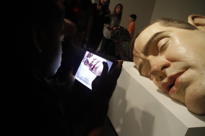 Esculturas hiper-realistas serão exibidas em São Paulo